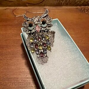 Silver Tone Owl Stretch Band Statement Ring with Multicolor Flash